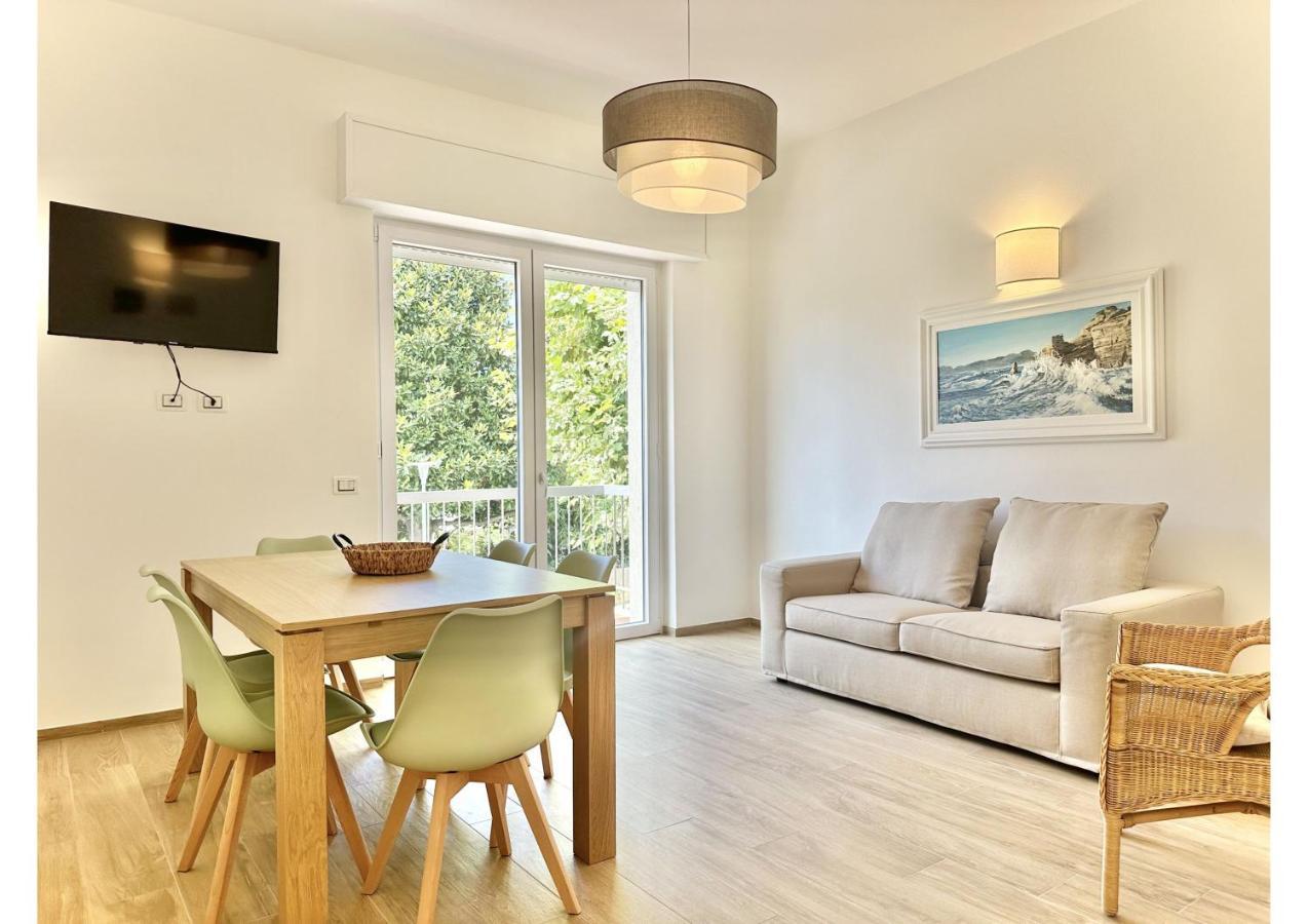 Luxe Apartment Камайоре Екстер'єр фото